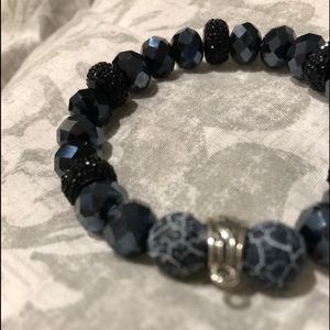 Elegant glam black elastic beaded bracelet,